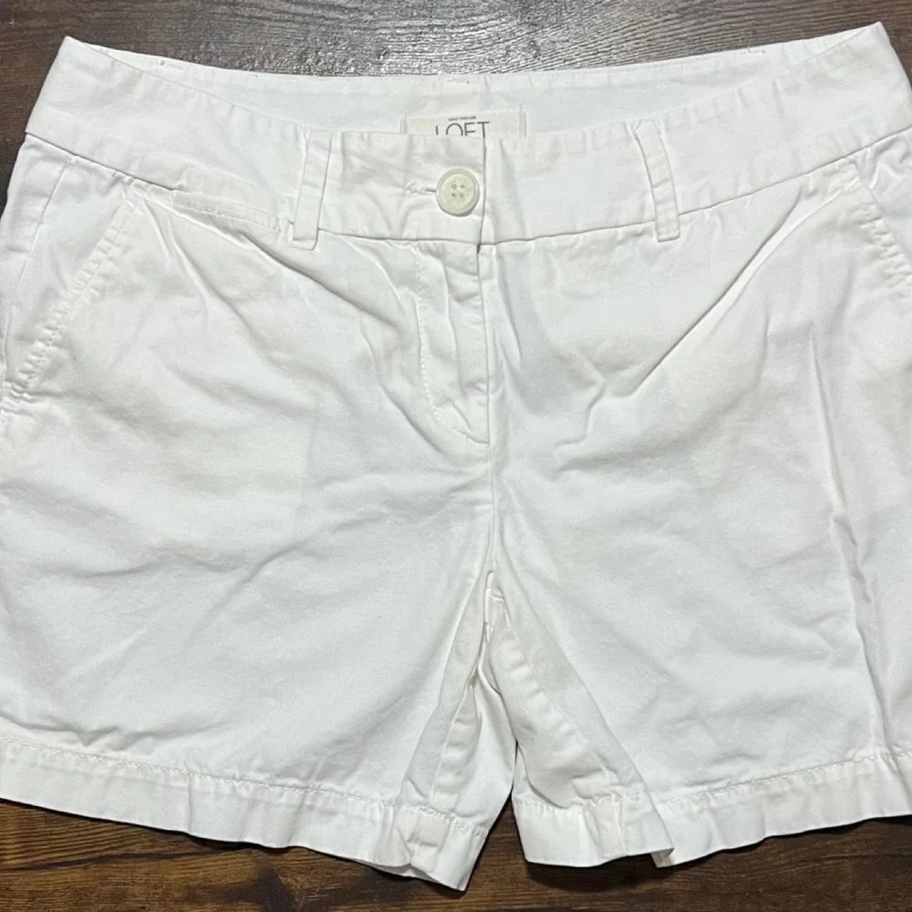 White Ann Taylor LOFT shorts size 4 304.5